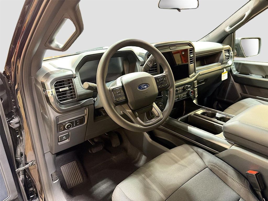 FORD F-150 STX - 9