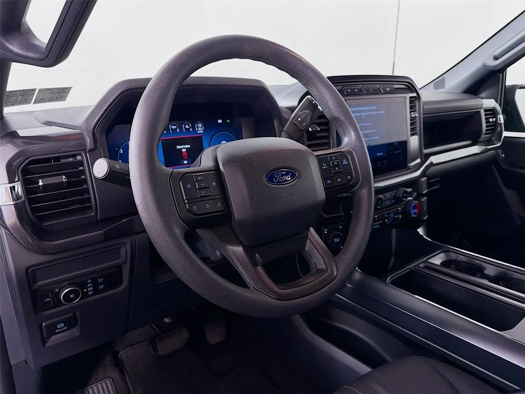FORD F-150 STX - 9