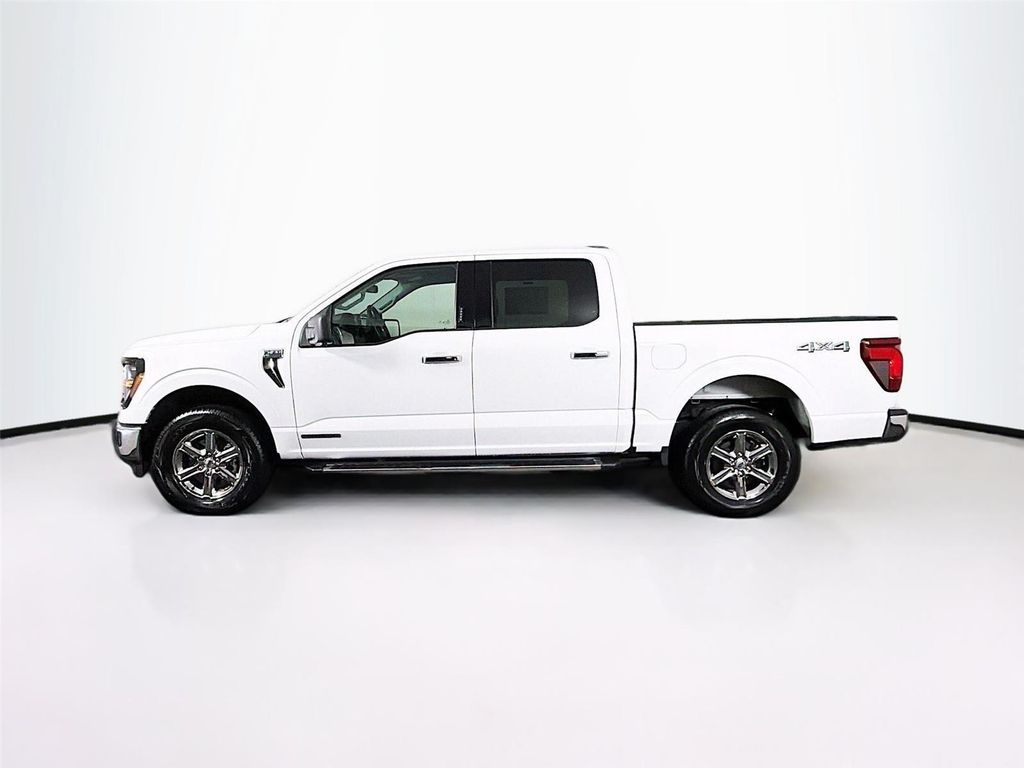 FORD F-150 XLT - 4