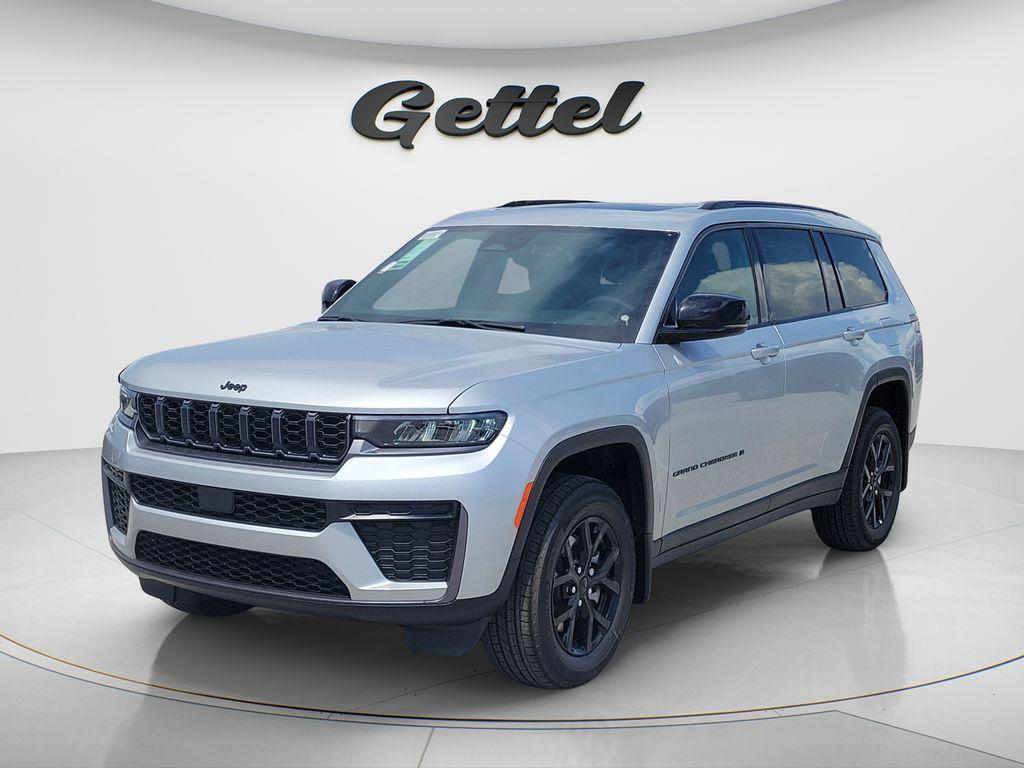 New 2026 Jeep Grand Cherokee L Altitude