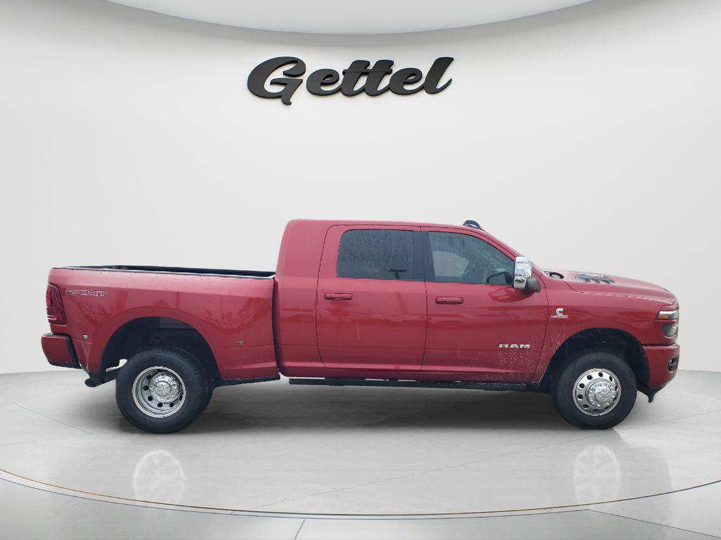2026 RAM 3500 LARAMIE MEGA CAB 4X4 6'4' BOX — фото 4