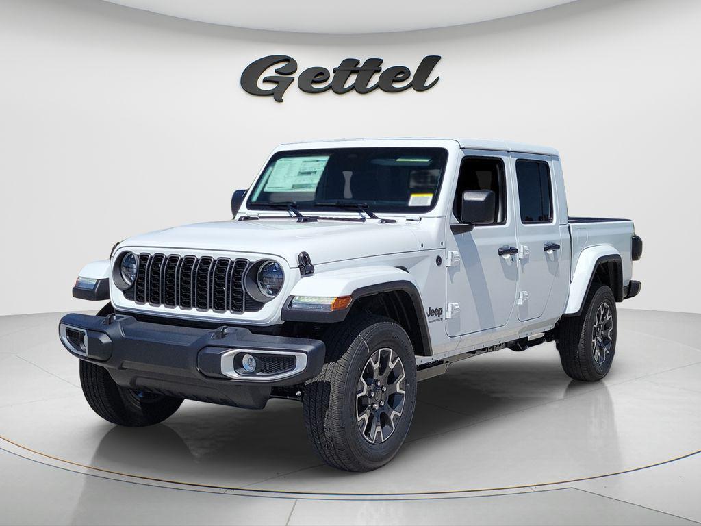 New 2026 Jeep Gladiator Sahara 4x4