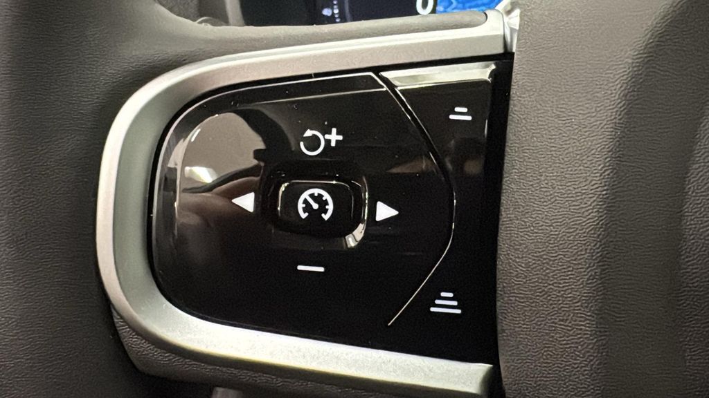 2026 Volvo XC90 PLUS, B5 AWD GAS (MILD HYBRID), GASOLINE, BRI 缩略图 13