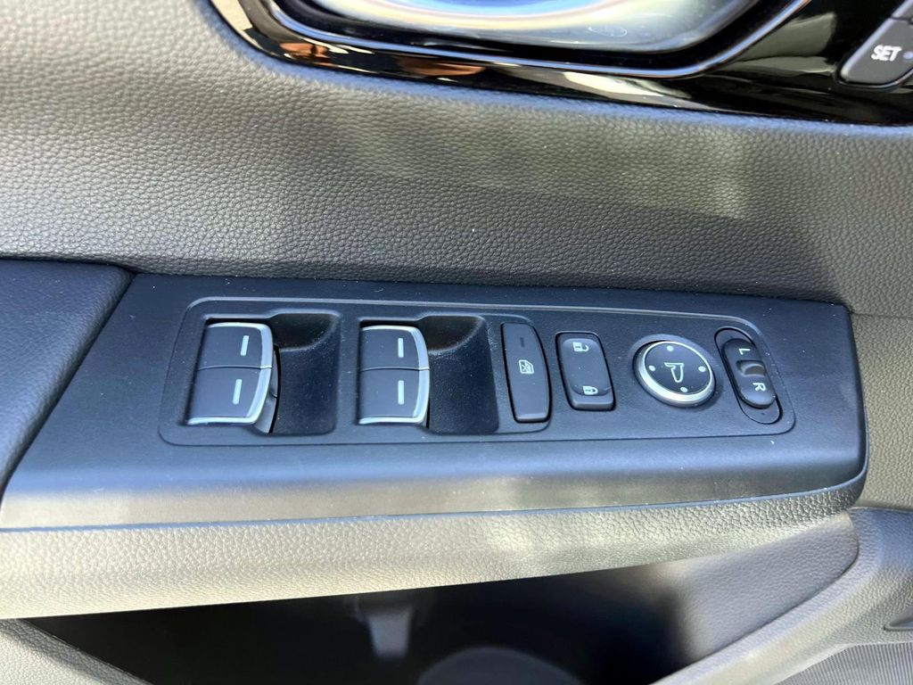2025 HONDA CR-V EX-L AWD thumbnail 17