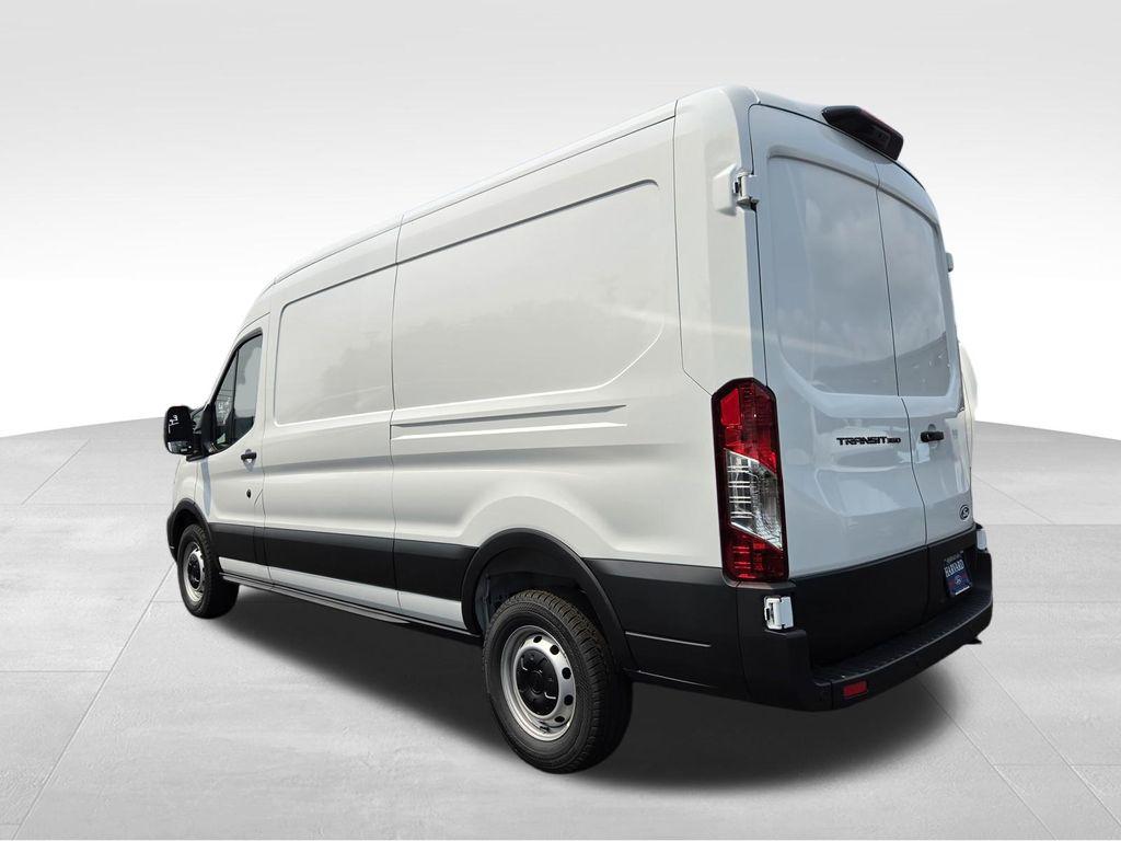 صورة 4 لـ 2026 FORD TRANSIT-350 BASE