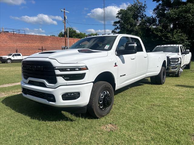صورة 2 لـ 2026 RAM 3500 LARAMIE