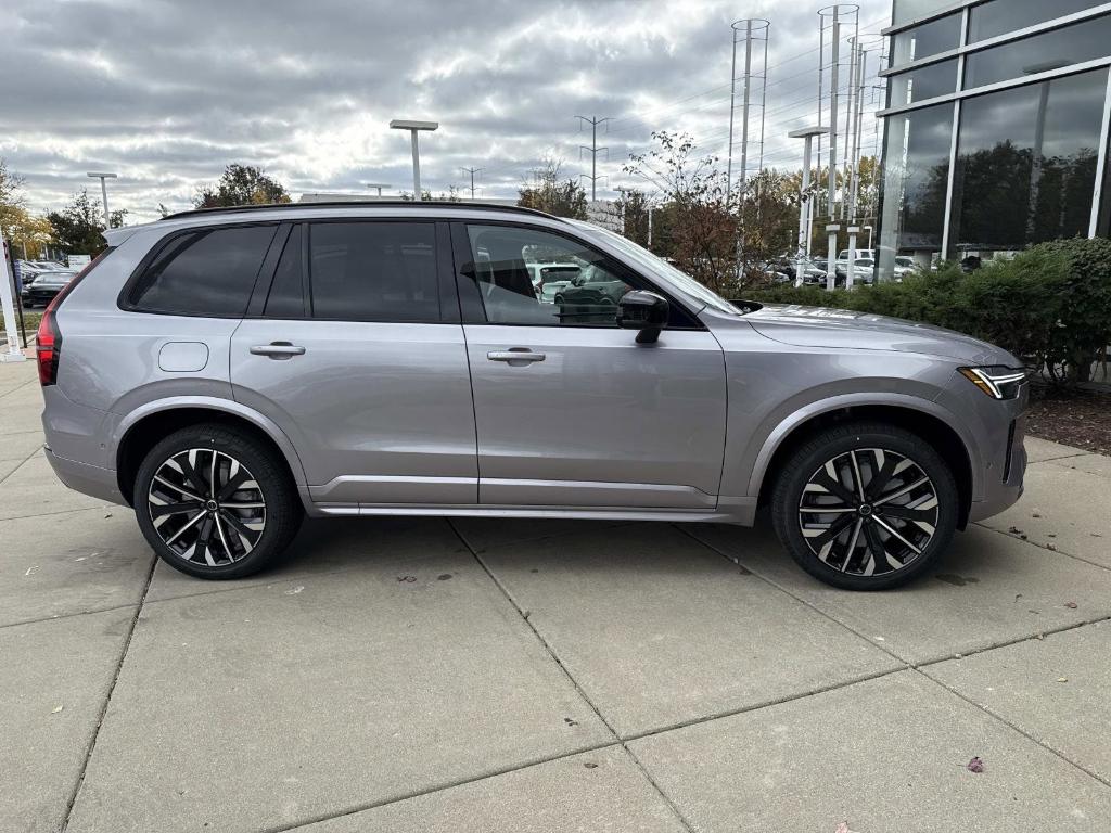 2026 Volvo XC90 B6 ULTRA DARK THEME 7-SEATER 照片 5