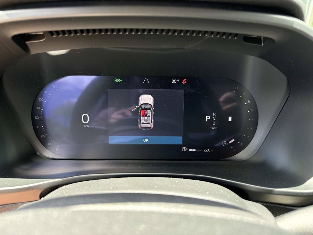 صورة مصغرة 29 لـ 2026 Volvo XC40 B5 ULTRA