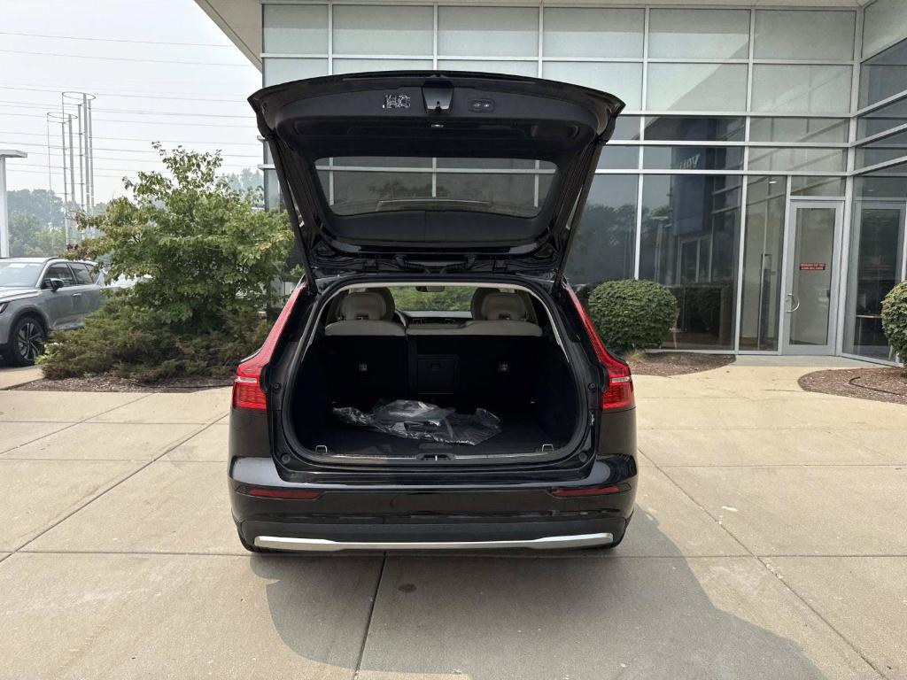 2026 Volvo V60 CROSS COUNTRY B5 PLUS 照片 9
