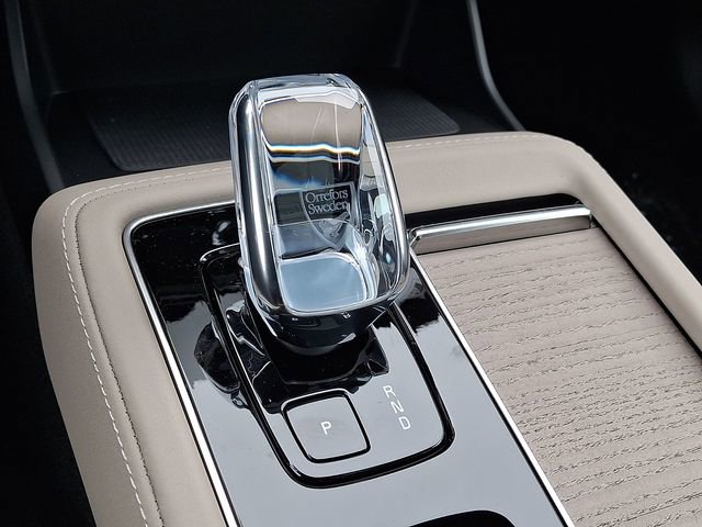 صورة مصغرة 14 لـ 2026 Volvo XC90 CORE