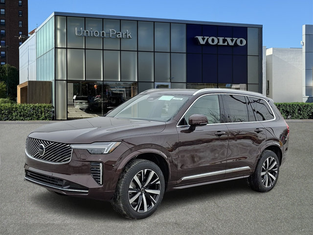 New 2026 Volvo XC90 Core
