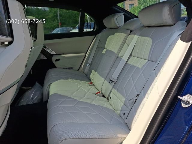 صورة مصغرة 9 لـ 2026 BMW 760 760I XDRIVE
