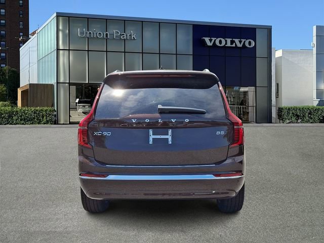 صورة 5 لـ 2026 Volvo XC90 CORE