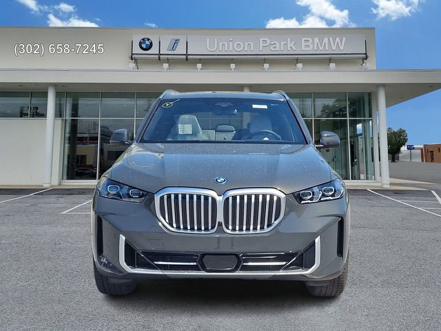 2026 BMW X5 XDRIVE50E 照片 2