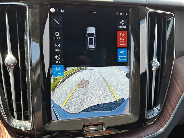 2023 Volvo XC60 PLUS DARK THEME — миниатюра 18