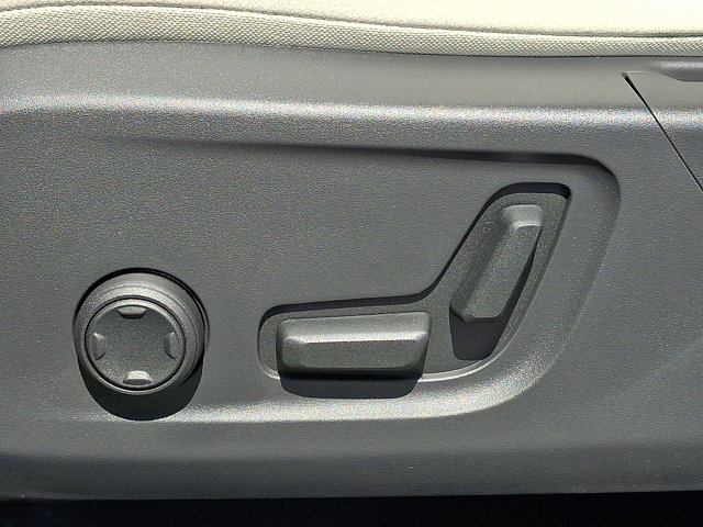 2026 Volvo XC40 PLUS 缩略图 21