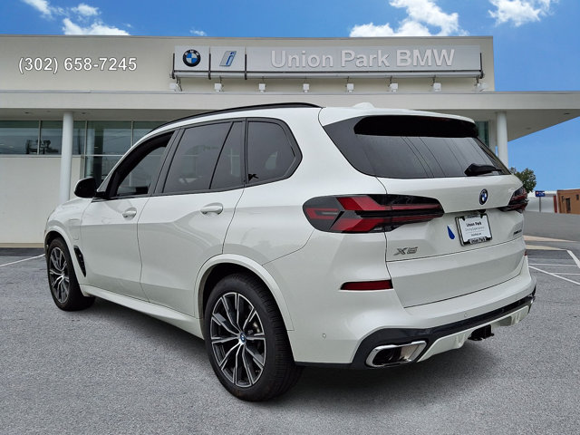 صورة 6 لـ 2024 BMW X5 XDRIVE50E