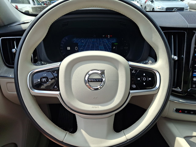 2024 Volvo XC60 RECHARGE PLUG-IN HYBRID PLUS DARK THEME 缩略图 19