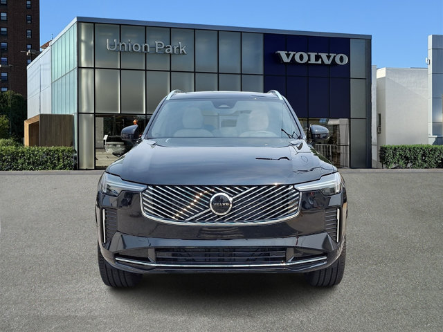 2026 Volvo XC90 CORE 照片 2