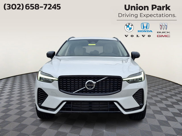 صورة 2 لـ 2024 Volvo XC60 RECHARGE PLUG-IN HYBRID PLUS DARK THEME