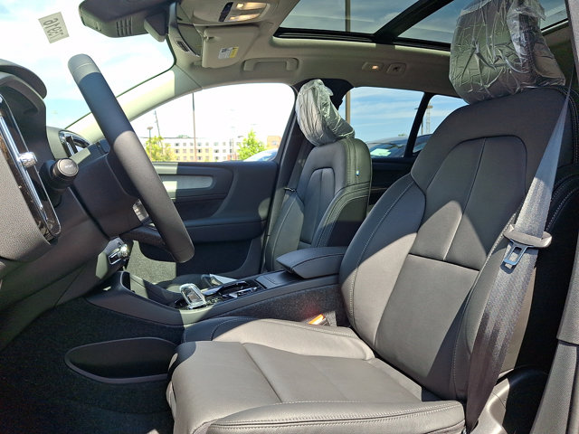 2026 Volvo XC40 PLUS 缩略图 12