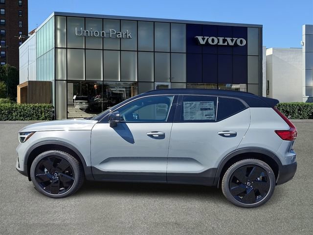 2026 Volvo XC40 ULTRA BLACK EDITION — фото 7