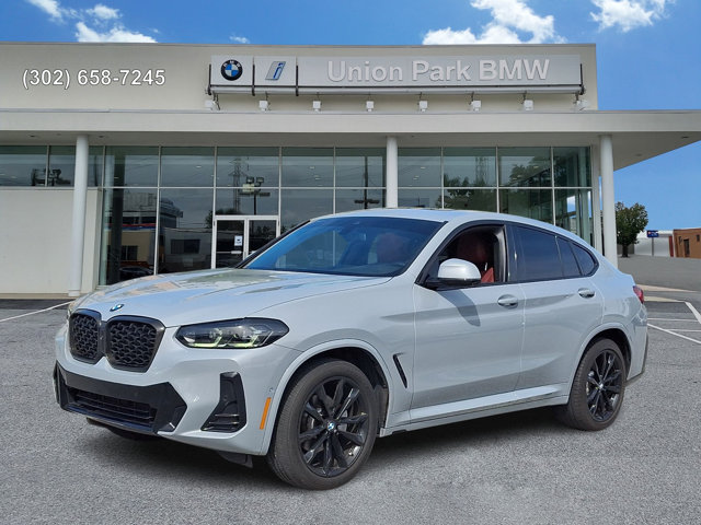 2024 BMW X4 xDrive30i