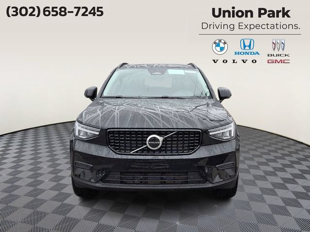 صورة 2 لـ 2026 Volvo XC40 CORE
