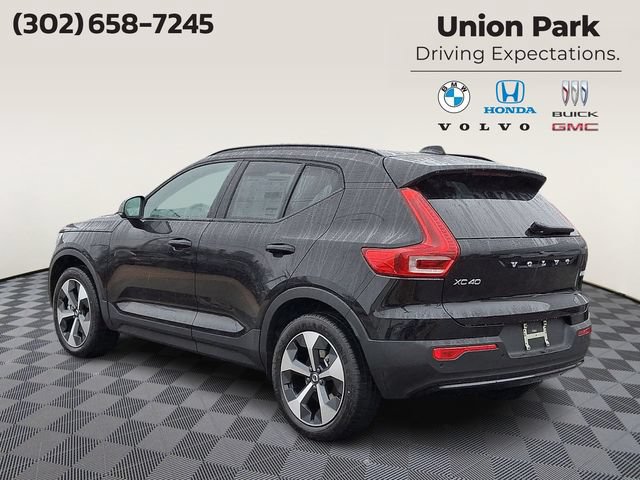صورة 6 لـ 2026 Volvo XC40 CORE