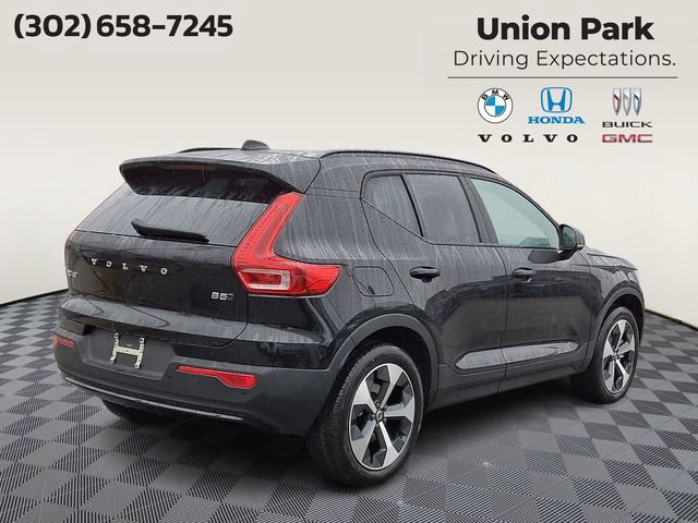 صورة 4 لـ 2026 Volvo XC40 CORE