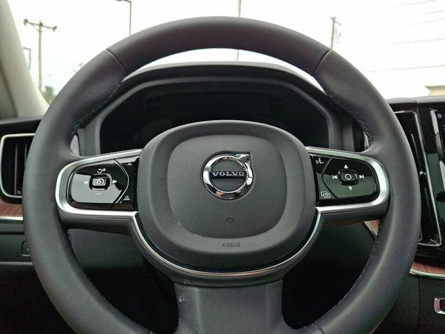 2023 Volvo XC60 ULTIMATE BRIGHT THEME — миниатюра 20