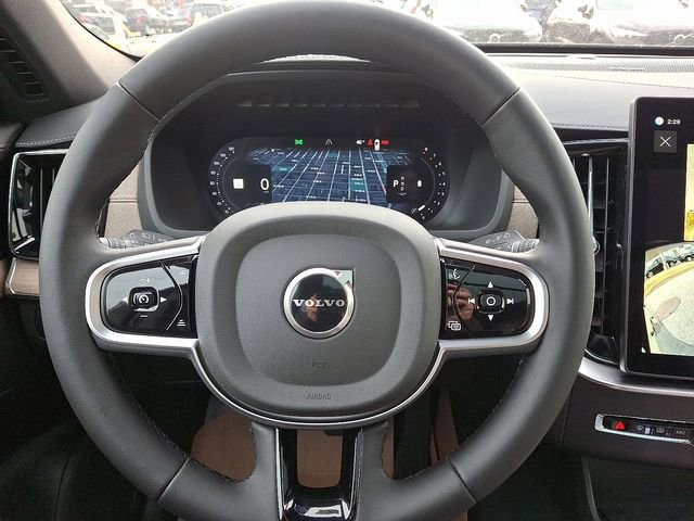 2026 Volvo XC90 ULTRA DARK THEME thumbnail 18