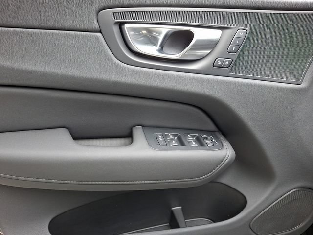 2026 Volvo XC60 PLUS 缩略图 12