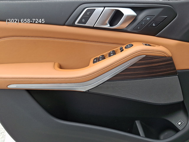 2025 BMW X5 XDRIVE50E — миниатюра 11