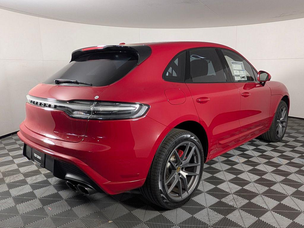صورة 7 لـ 2026 Porsche MACAN