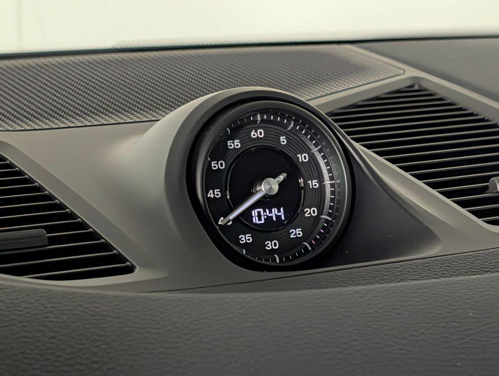 صورة مصغرة 31 لـ 2026 Porsche CAYENNE