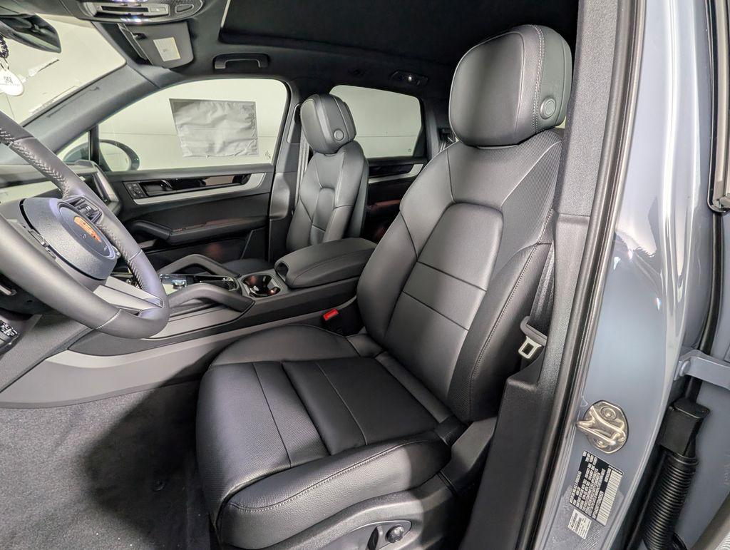 PORSCHE CAYENNE - 5