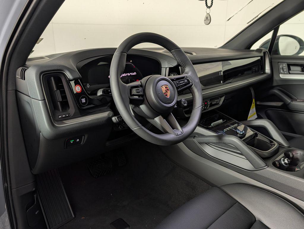 PORSCHE CAYENNE - 4