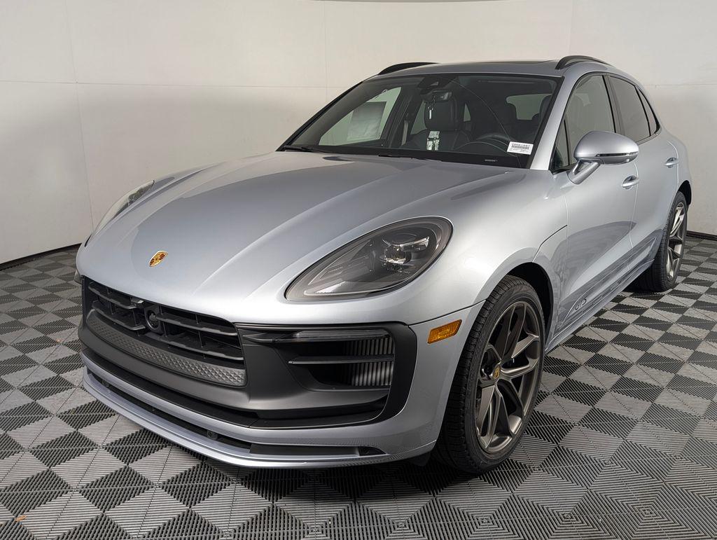 New 2026 Porsche Macan Macan GTS