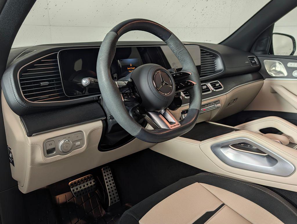 MERCEDES-BENZ E-CLASS - 4