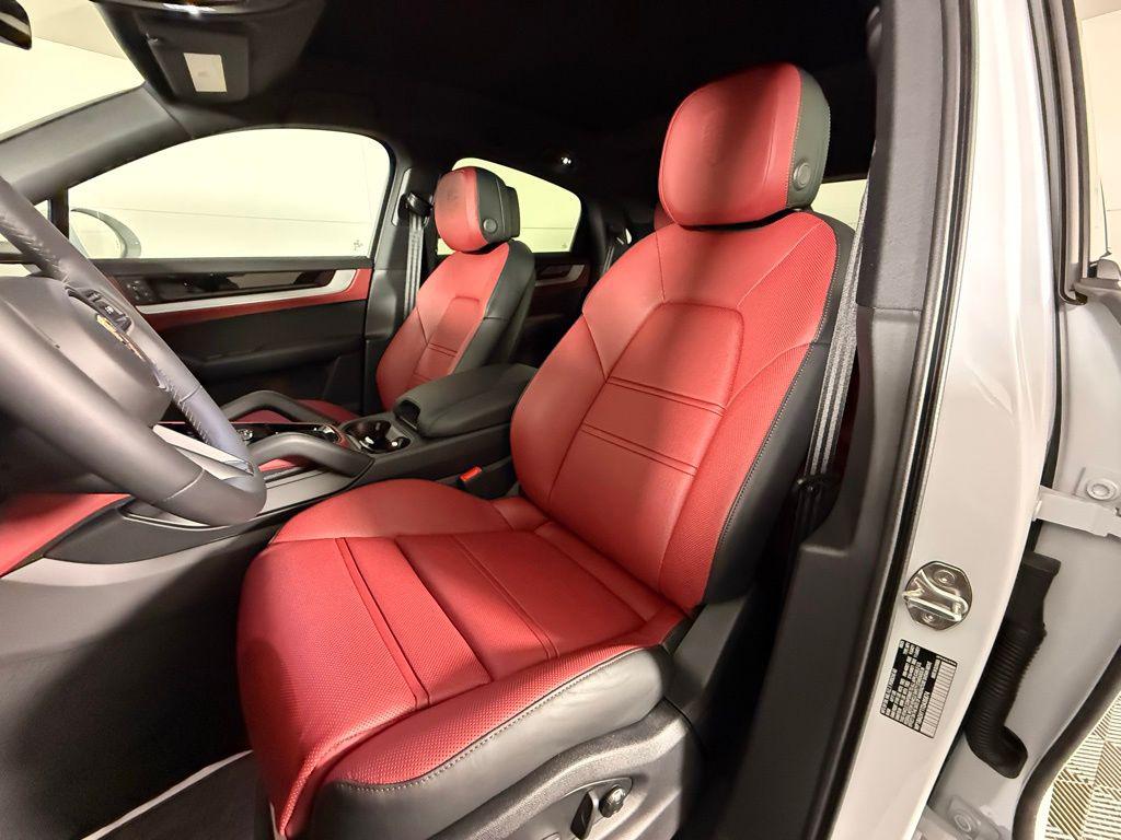 PORSCHE CAYENNE - 5