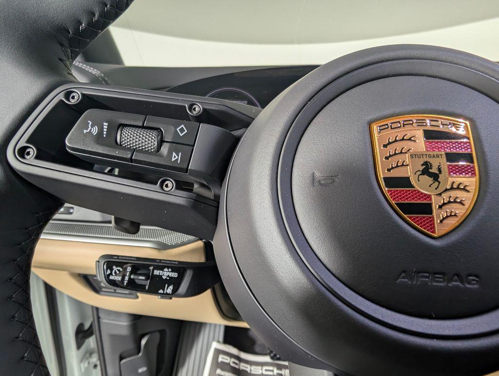 صورة مصغرة 38 لـ 2026 Porsche CAYENNE
