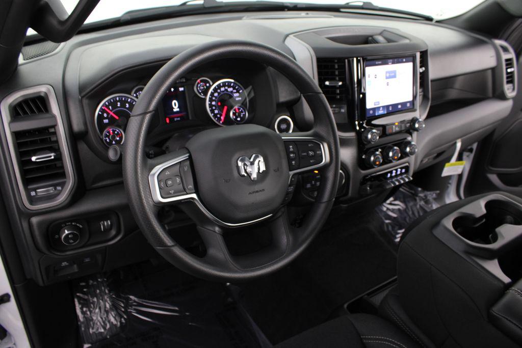 2026 RAM 1500 EXPRESS 缩略图 8