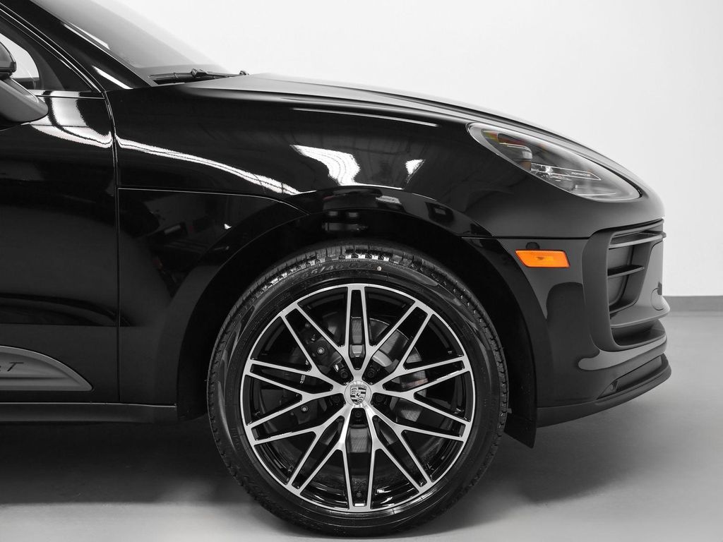 صورة مصغرة 15 لـ 2026 Porsche MACAN T