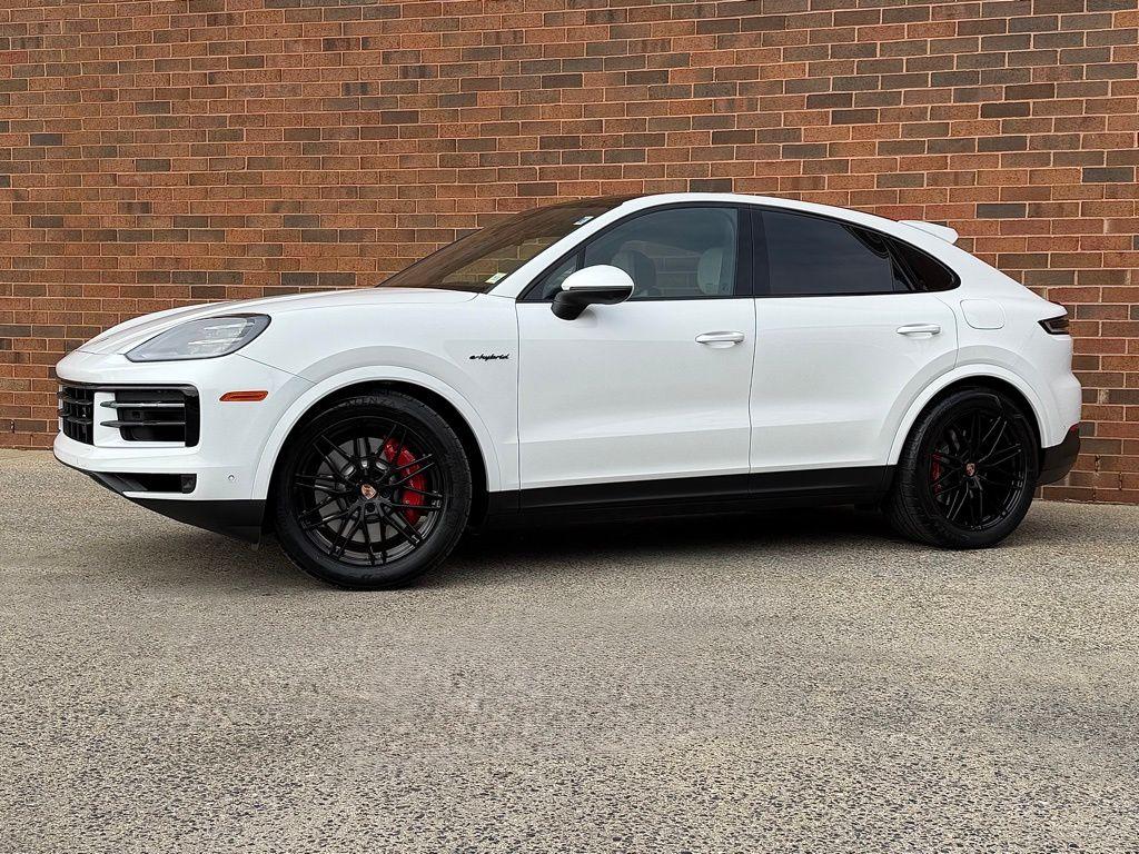 New 2026 Porsche Cayenne S