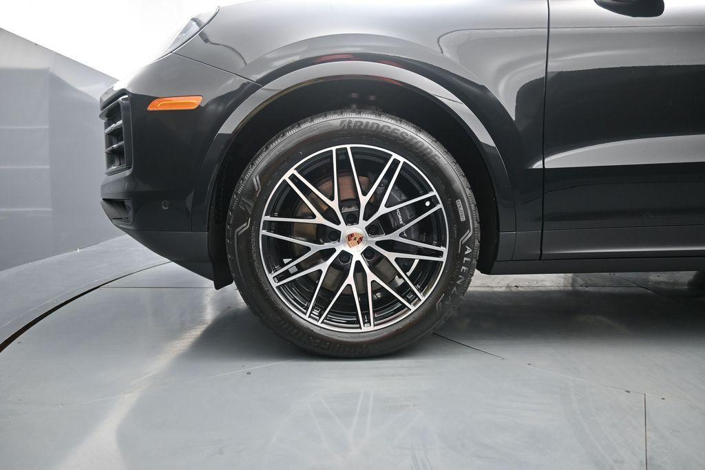 2026 Porsche CAYENNE AWD 照片 4