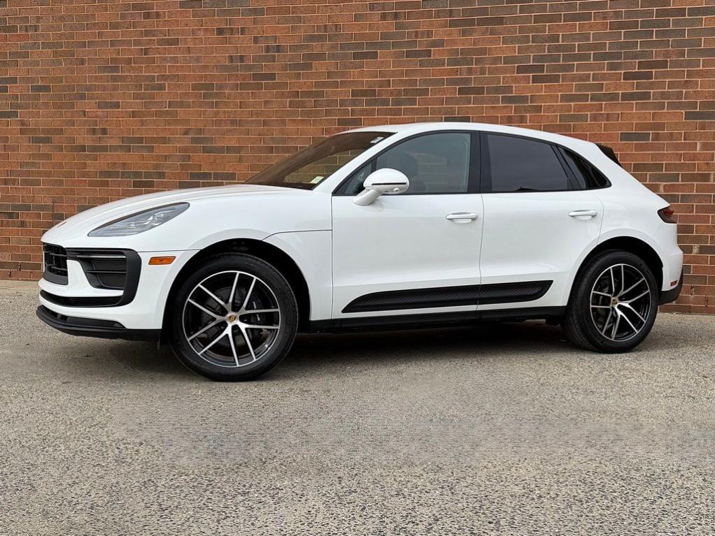 New 2026 Porsche Macan Base