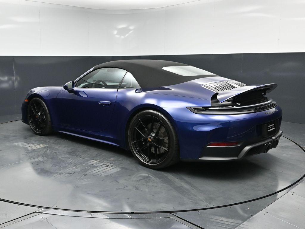 2026 Porsche 911 CARRERA 4 GTS 照片 3