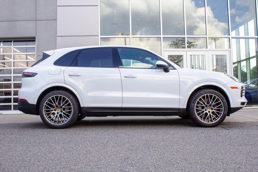 PORSCHE CAYENNE - 4