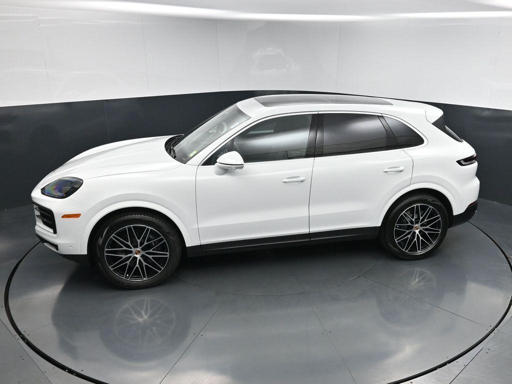صورة مصغرة 18 لـ 2026 Porsche CAYENNE BASE
